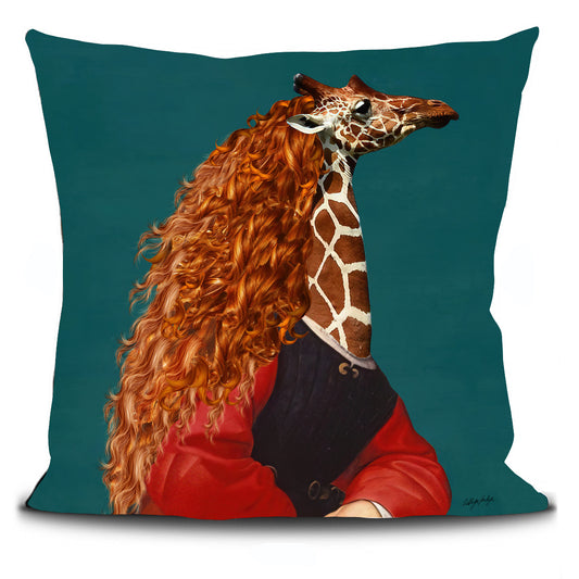 housse de coussin recto : un visuel décalé, une girafe avec une longue chevelure humaine rousse sur un corps d'une peinture de la renaissance
